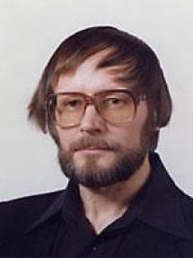 http://media.onki.fi/0/0/0/saha/kirjasampo/Huhta.jpg